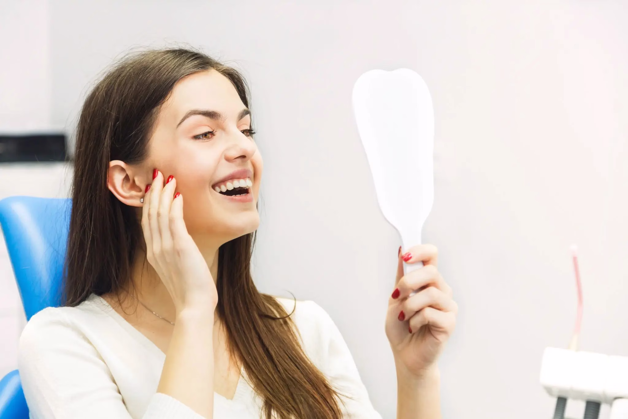 Unveiling the Smile Secrets: Meet the Dental Bonding Expert Transforming Washington DC!