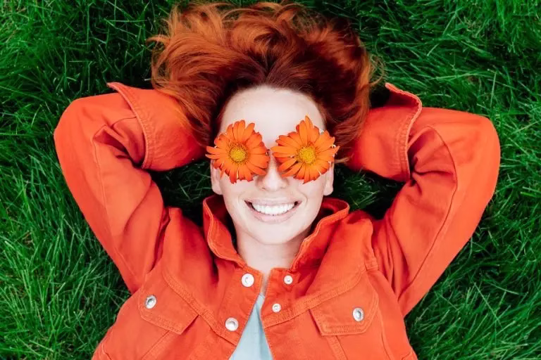 Porcelain Veneers: Your Secret to Celebrity